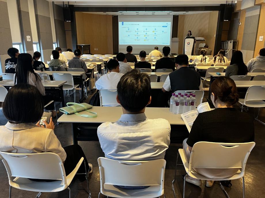 ‘찾아가는 온·오프라인 해외취업 설명회’ 성료 이미지