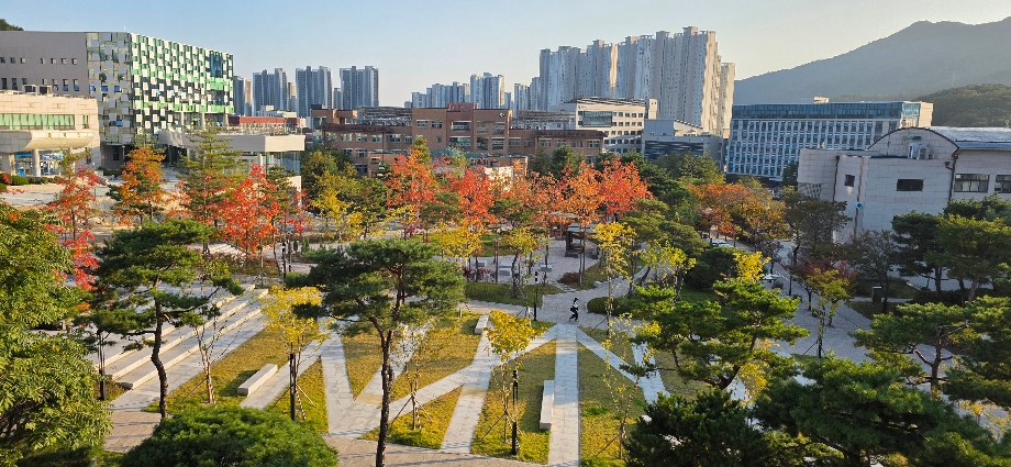 2025 사유의 계절, 혜윰 이미지